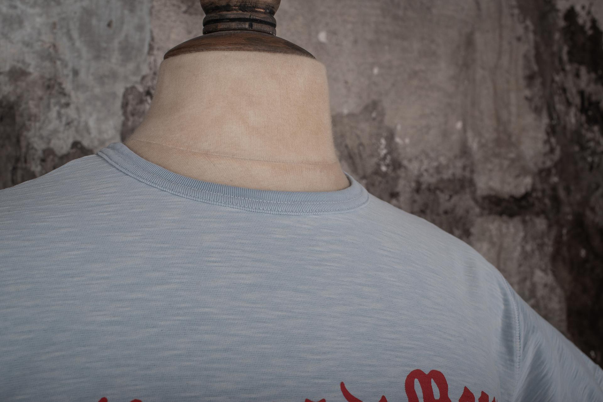 LE TRICOT FLEURS DE BAGNE "Fatalitas" Light Blue