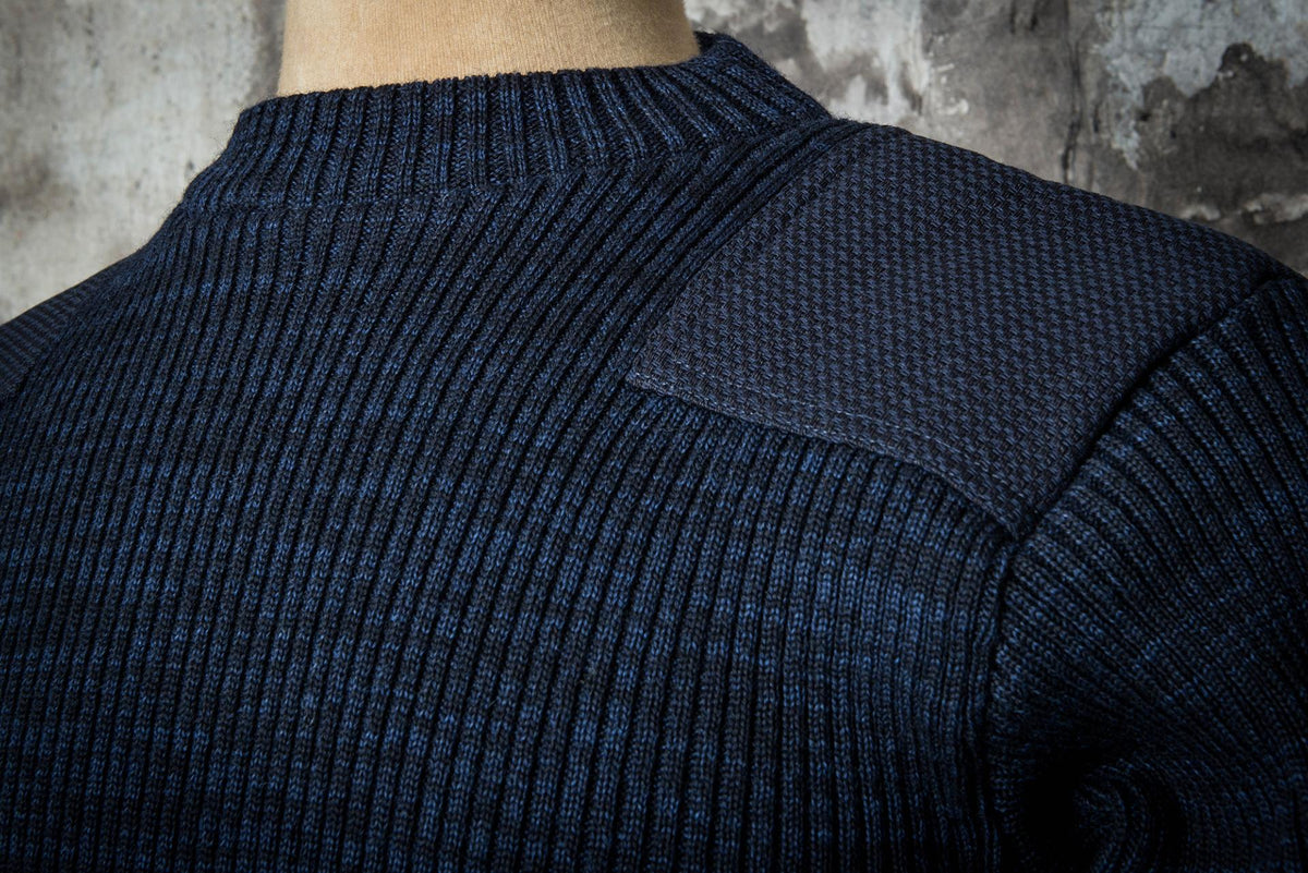 LE PULL COMMANDO INDIGO