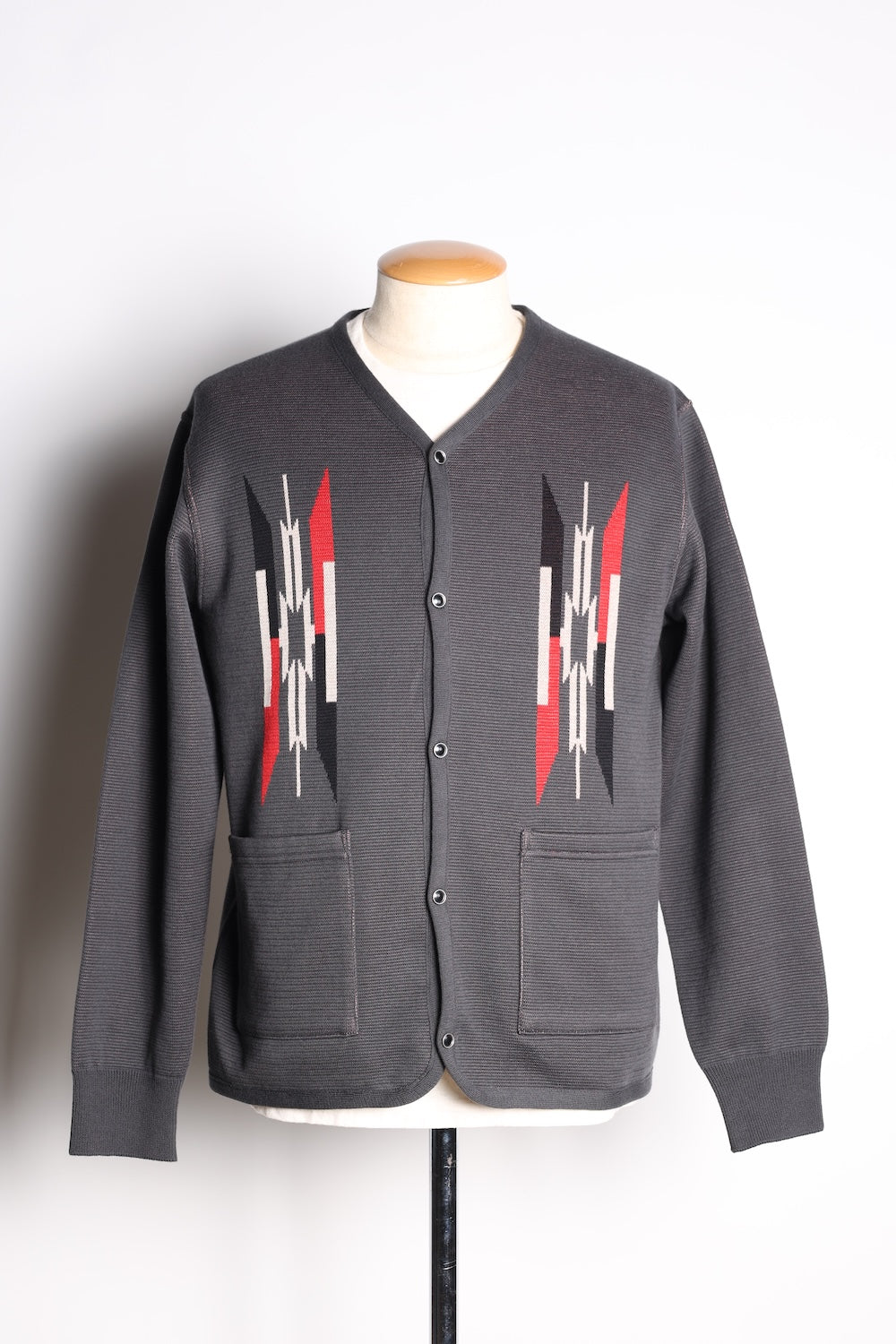 NGT NATIVE CARDIGAN CHARCOAL
