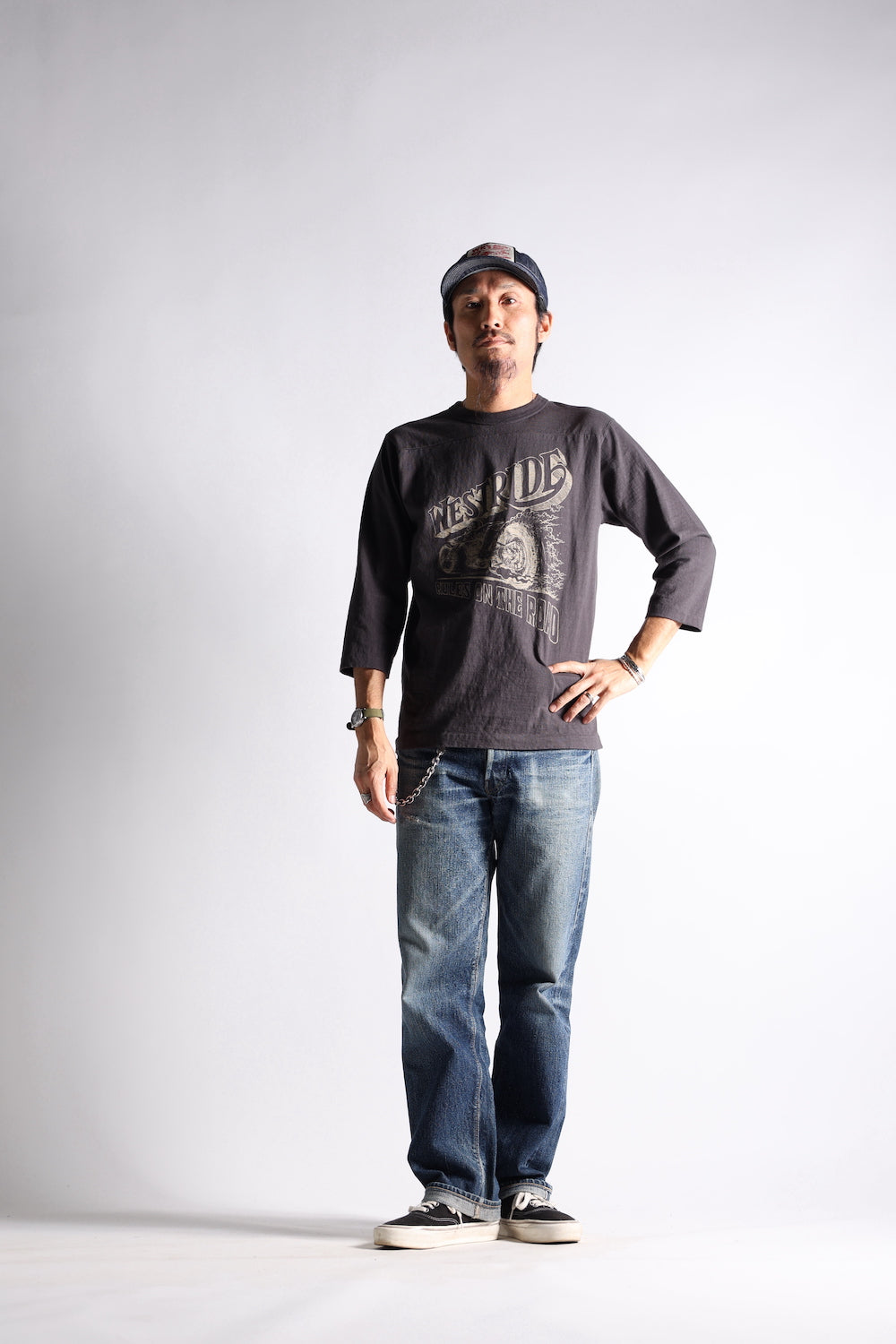 VINTAGE FOOTBALL TEE-2: NO PUBLIC