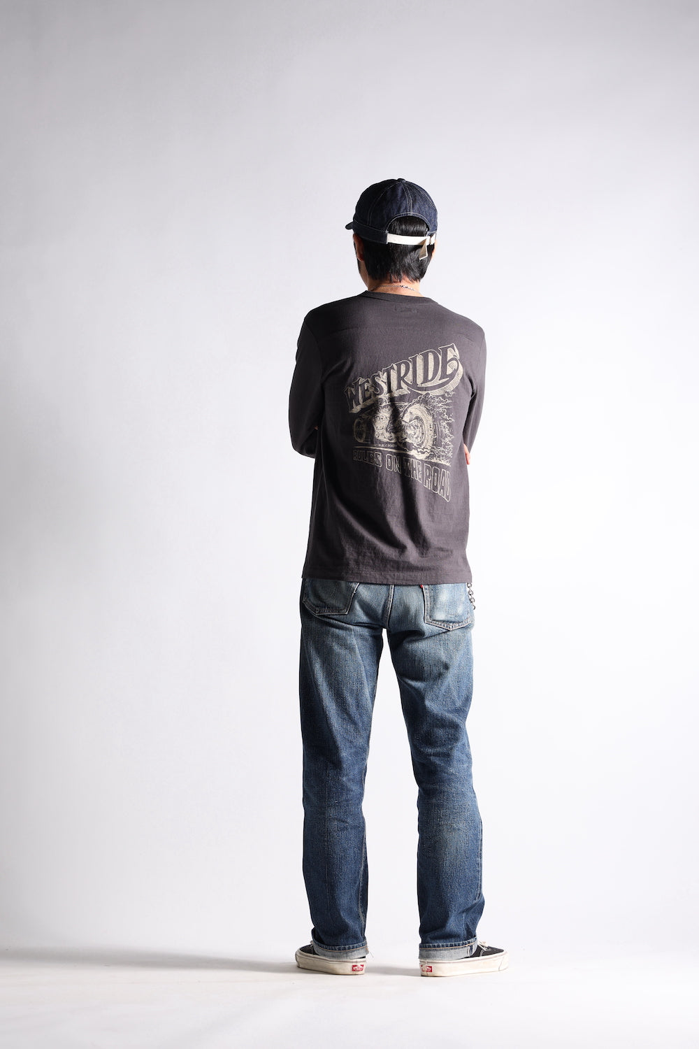 VINTAGE FOOTBALL TEE-2: NO PUBLIC