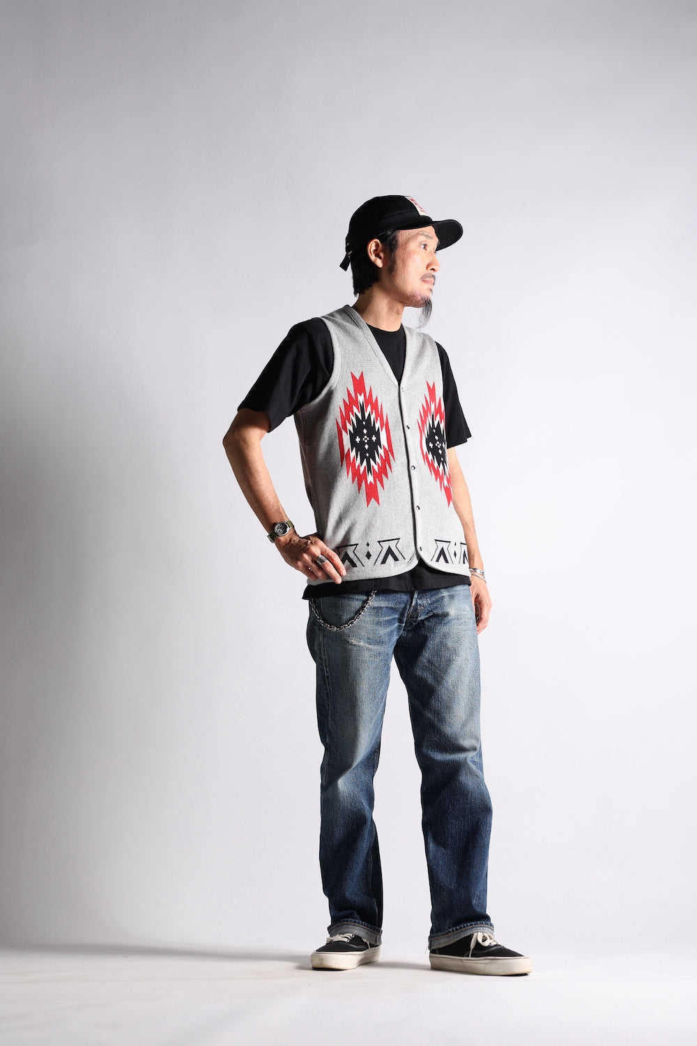 NGT NATIVE VEST GRY