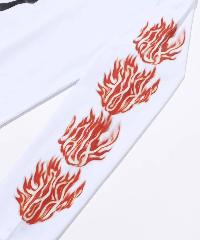 SKULL IN FLAMES L/S TEE - White
