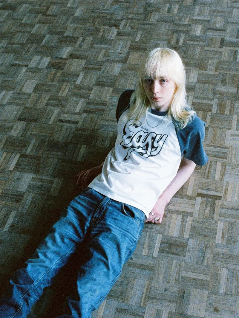 ROY RAGLAN TSHIRT-Take It Easy – Vintage Raglan mit Fade-Charakter