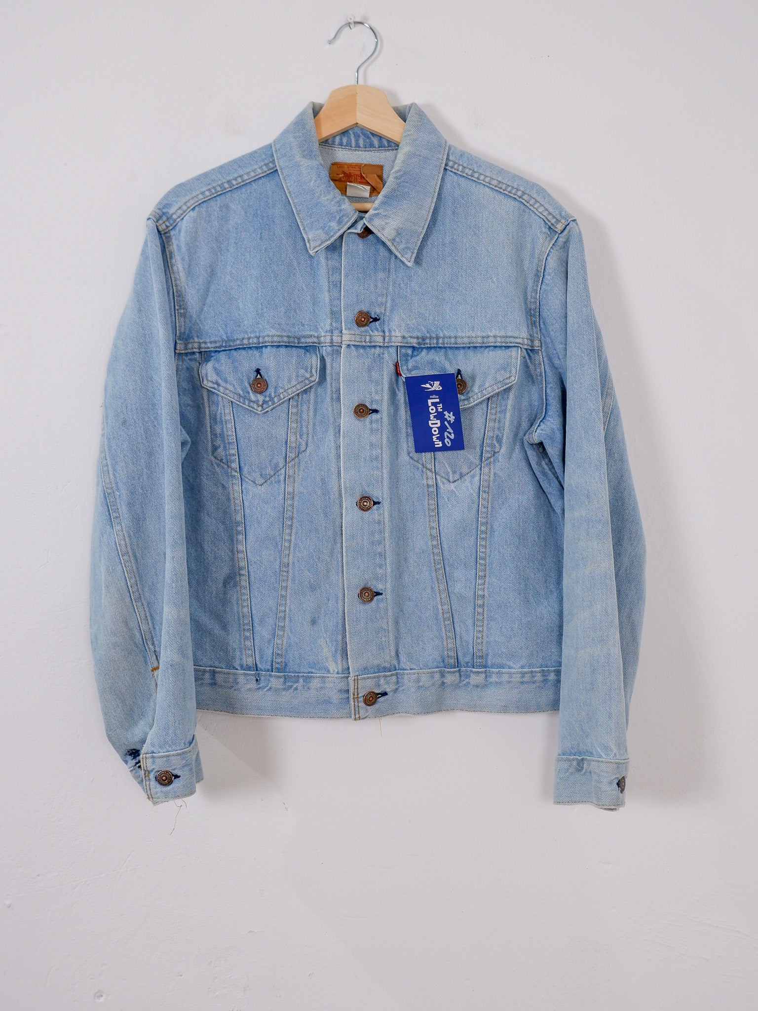 LEVIS VINTAGE #120 Size M