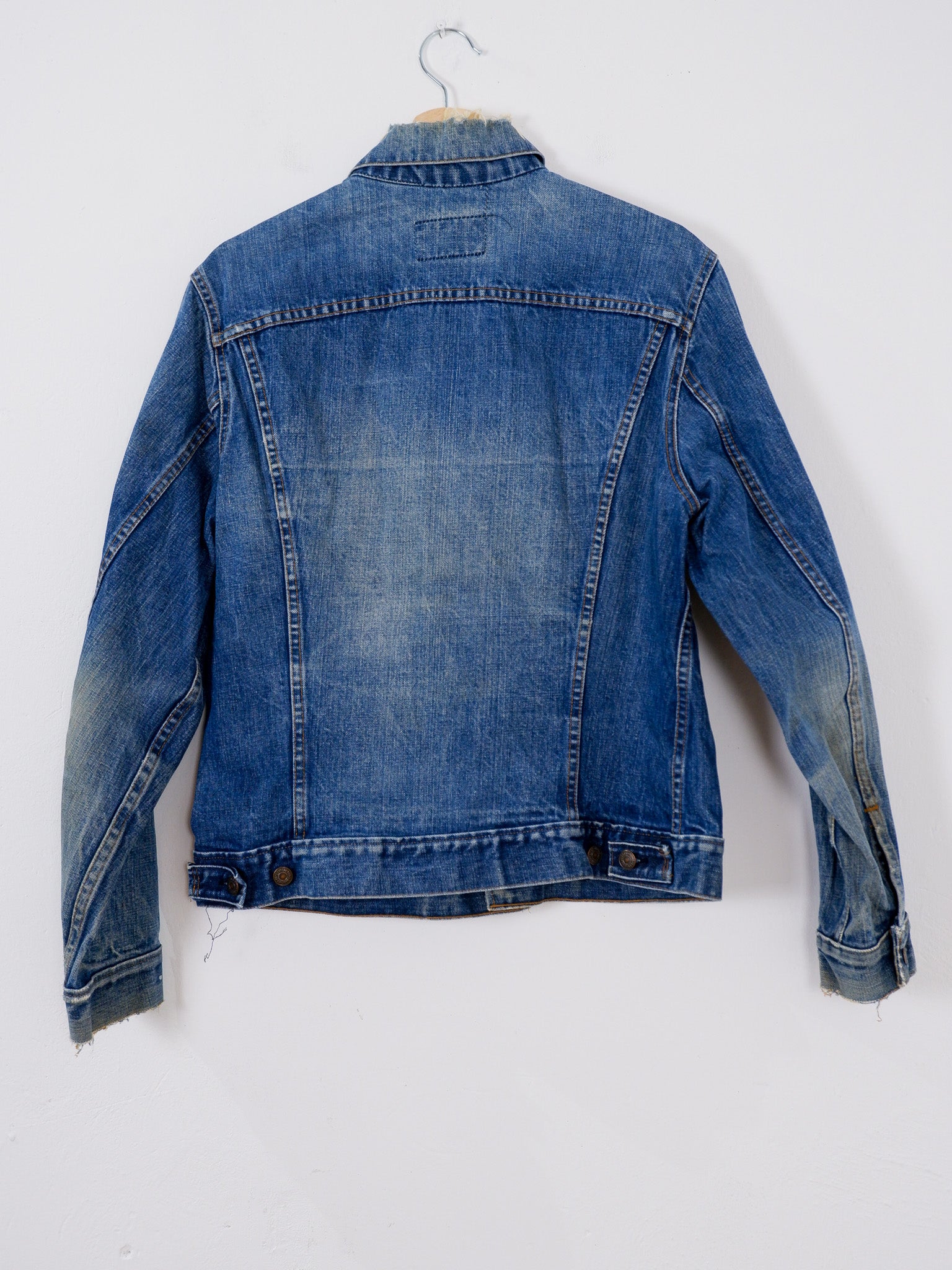 LEVIS VINTAGE #122 Size M