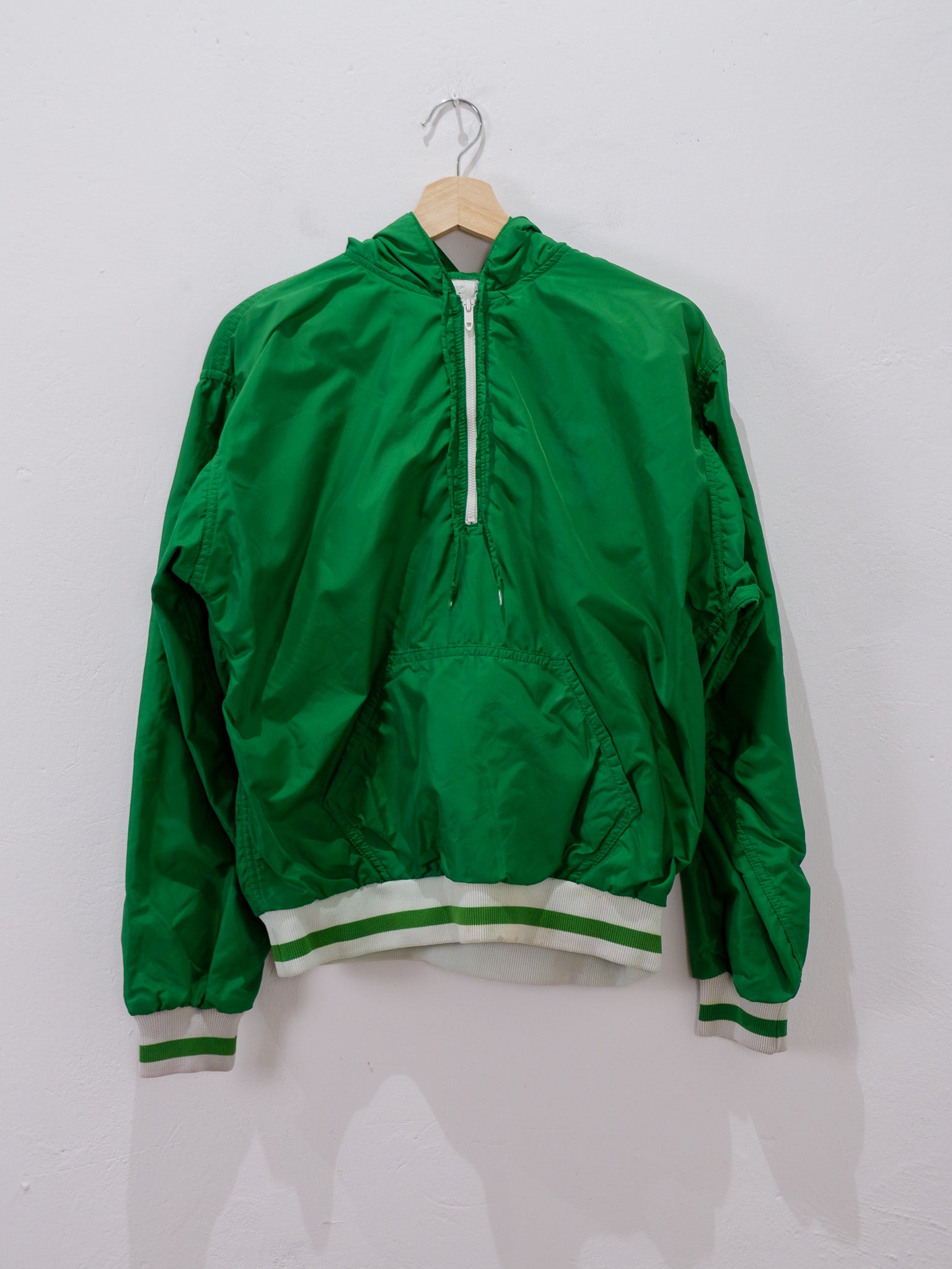 VINTAGE BASEBALL #236 Size M