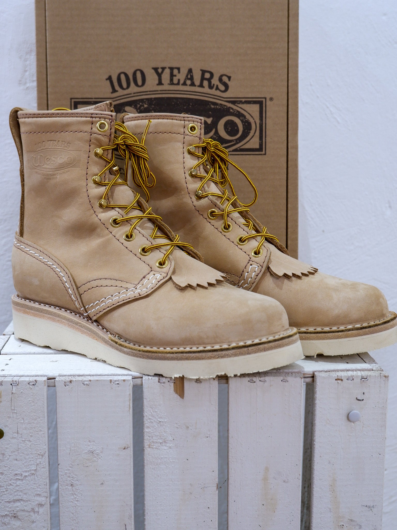 The LowDown BURLAP JM by WESCO