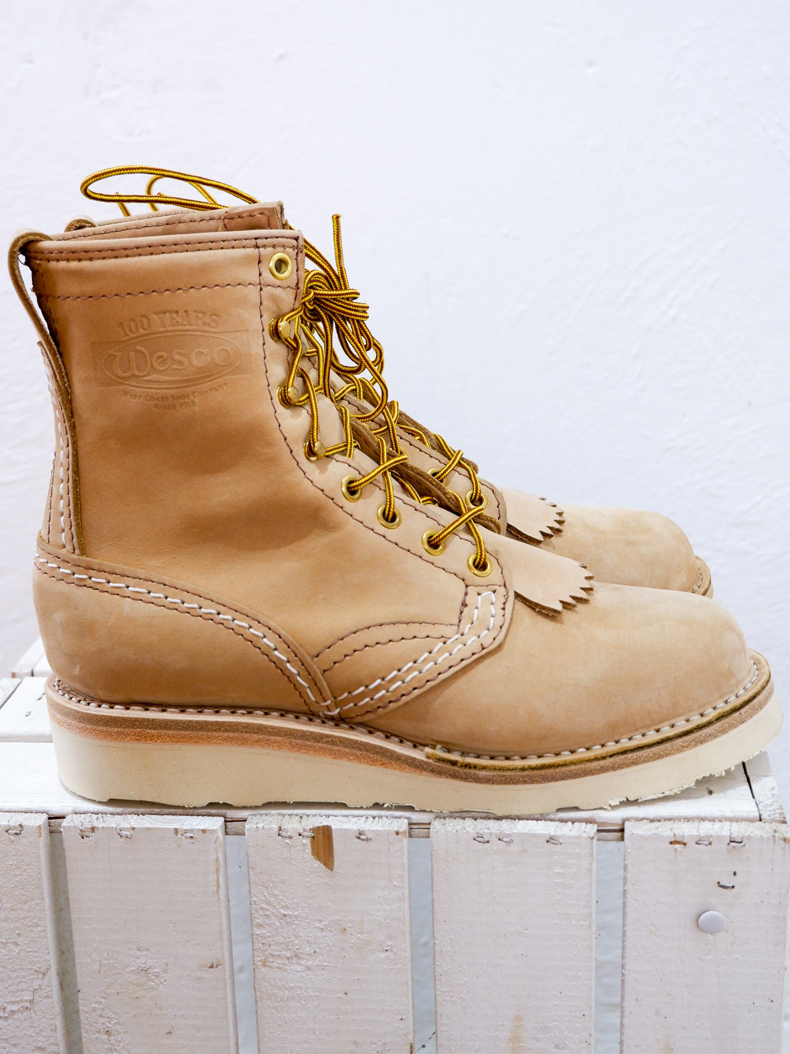 The LowDown BURLAP JM by WESCO