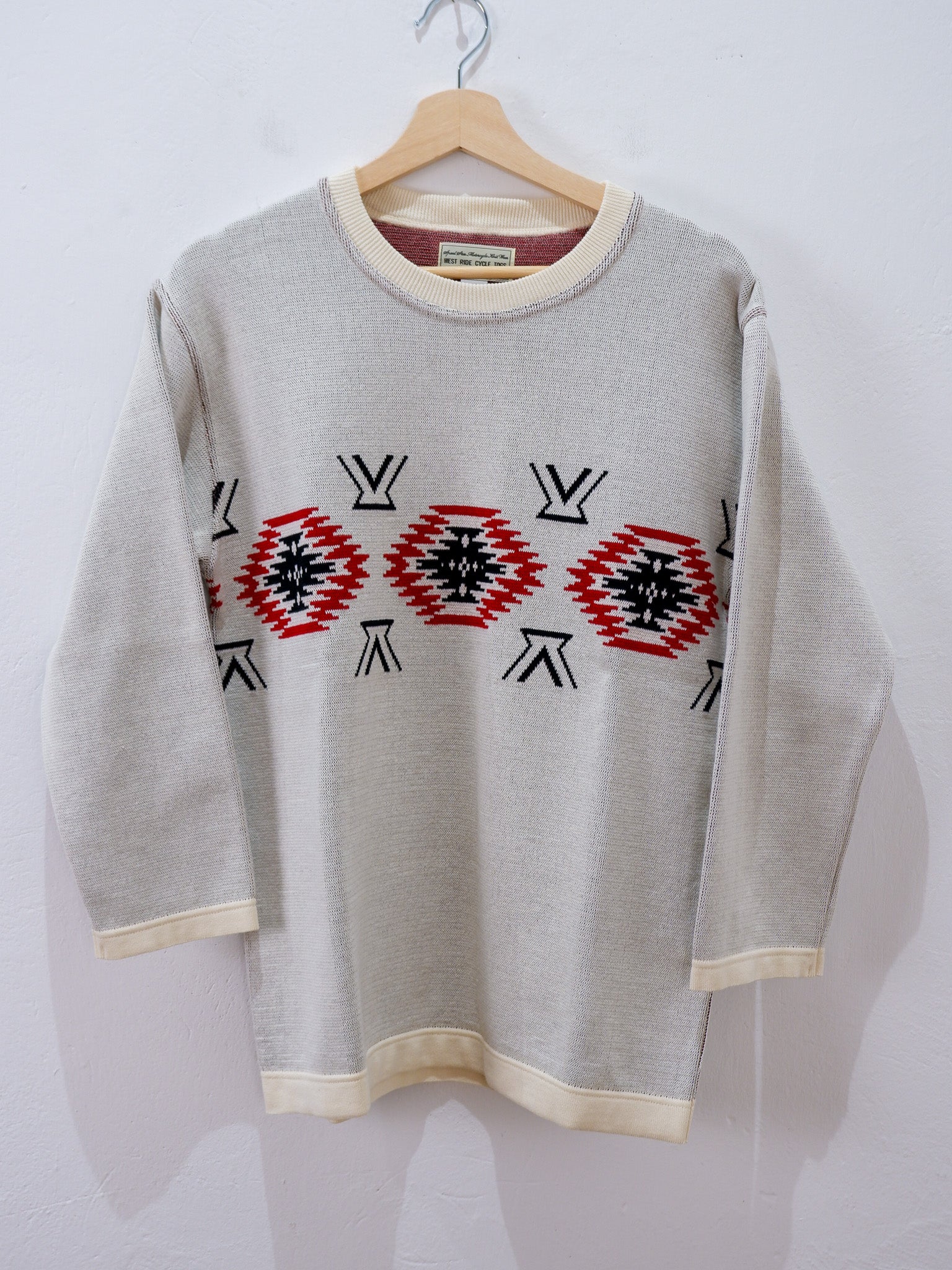 NGT NATIVE UNDER SWEATER GRY
