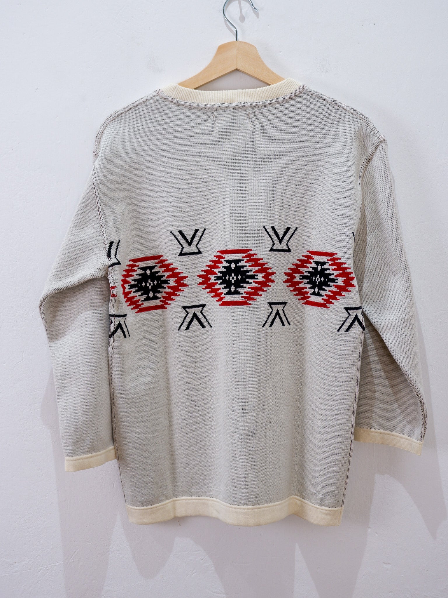 NGT NATIVE UNDER SWEATER GRY