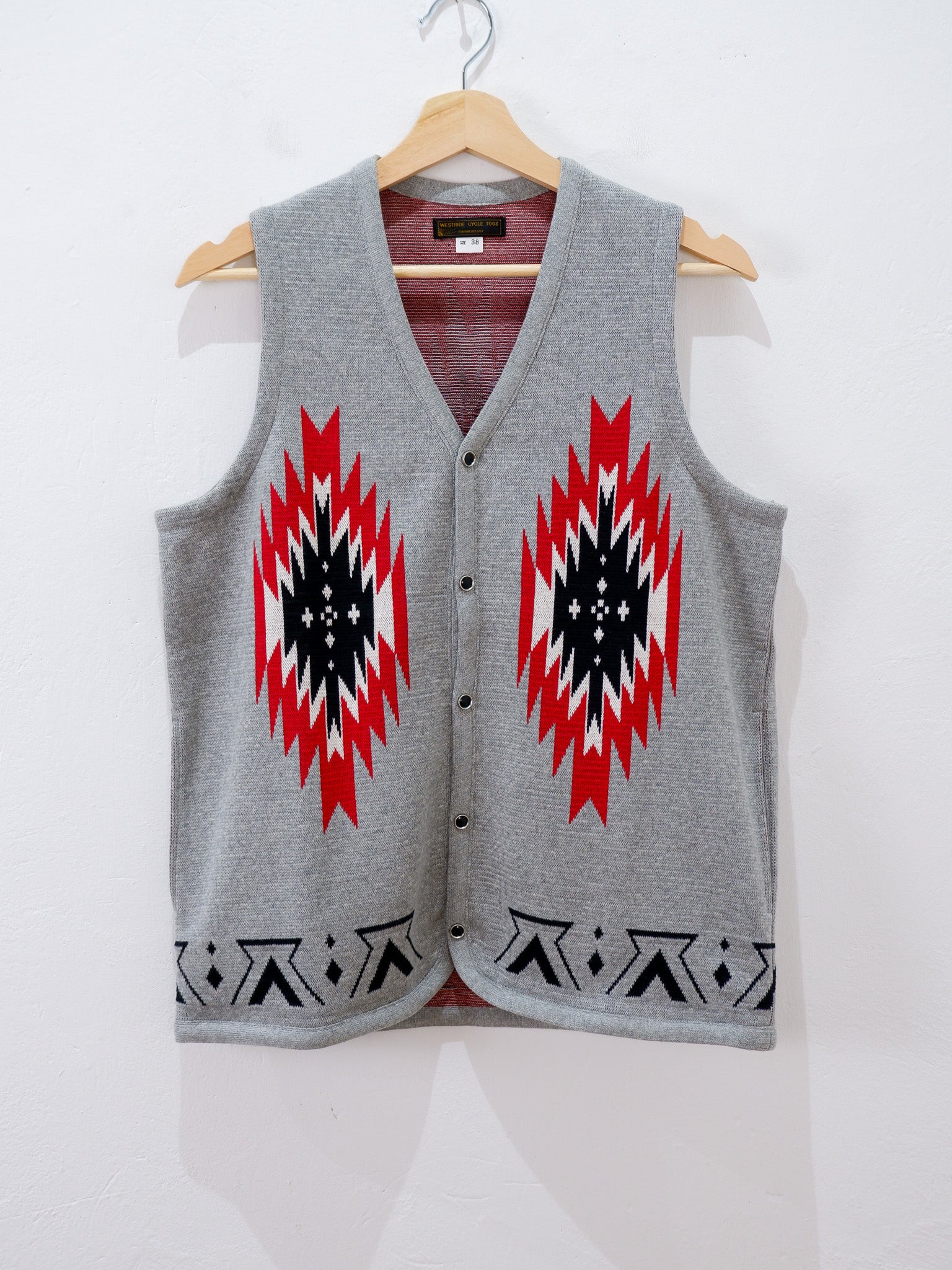 NGT NATIVE VEST GRY