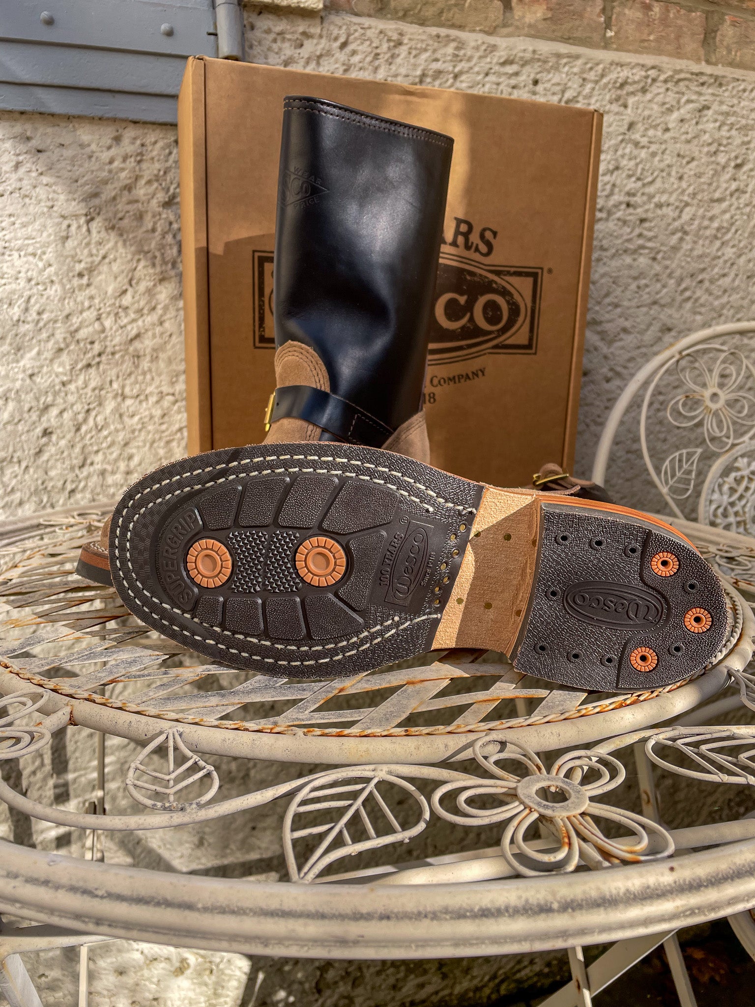 CUSTOM MISTER LOU – Wesco × the LowDown