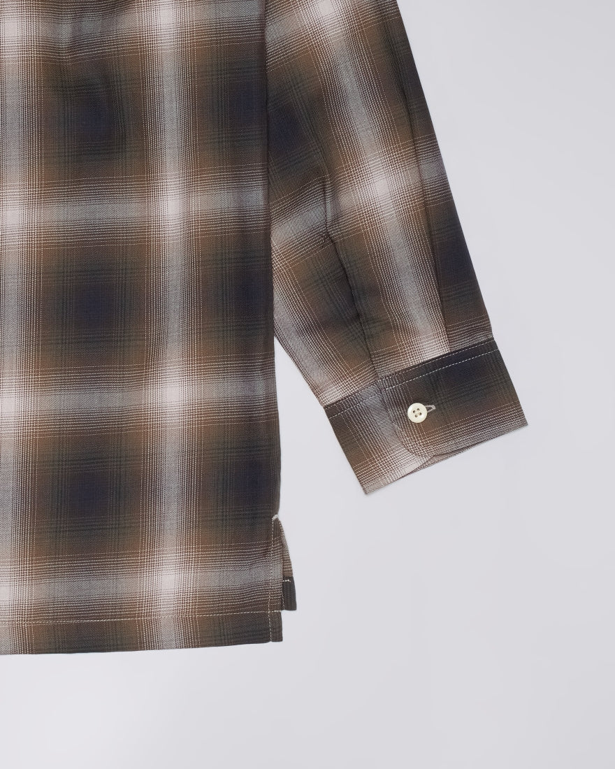 OPEN COLLAR SHIRT– Hombre Plaid - Brown / Grey