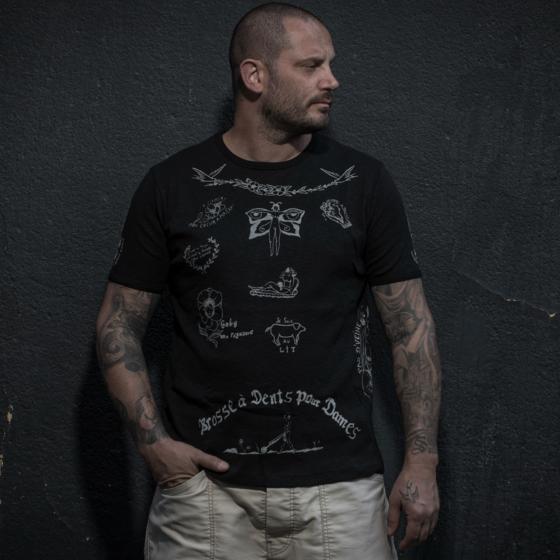 LE TRICOT „Le Vice Dans La Peau“