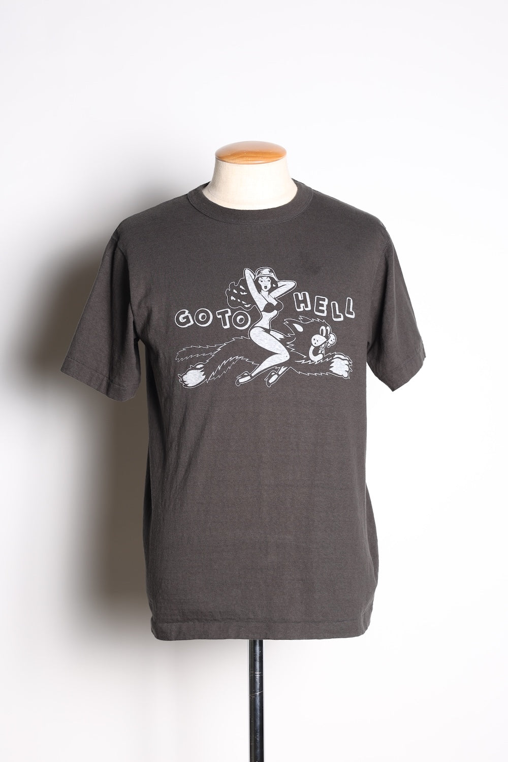 V.PT.TEE.26-02 VINTAGE BLACK