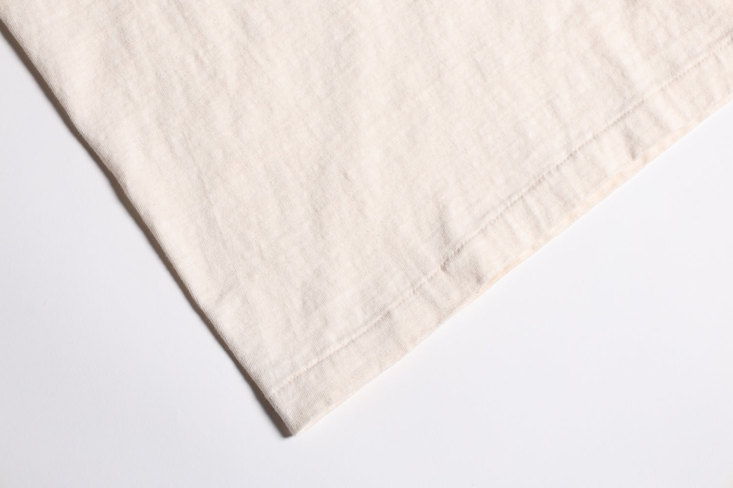 V.PT.TEE.26-01 VINTAGE CREAM
