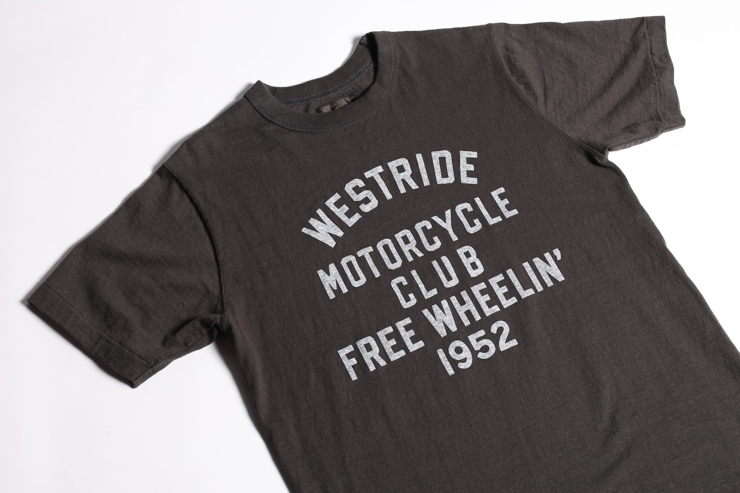 V.PT.TEE.26-01 VINTAGE BLACK
