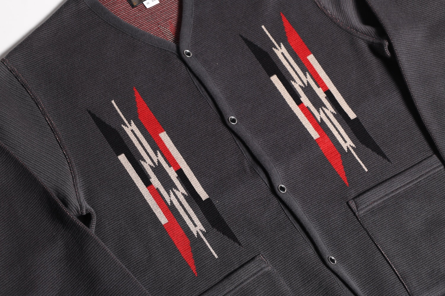 NGT NATIVE CARDIGAN CHARCOAL