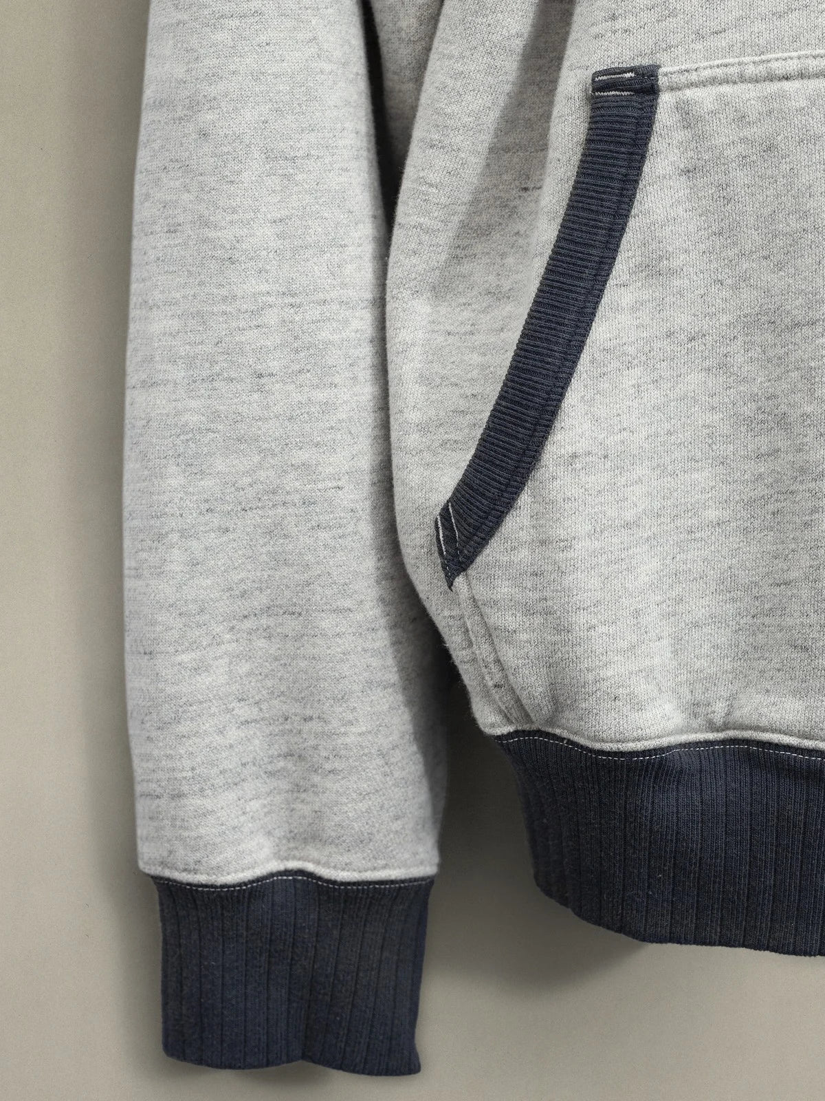 GUNDE HOODIE EMBO WAVE Greymelange