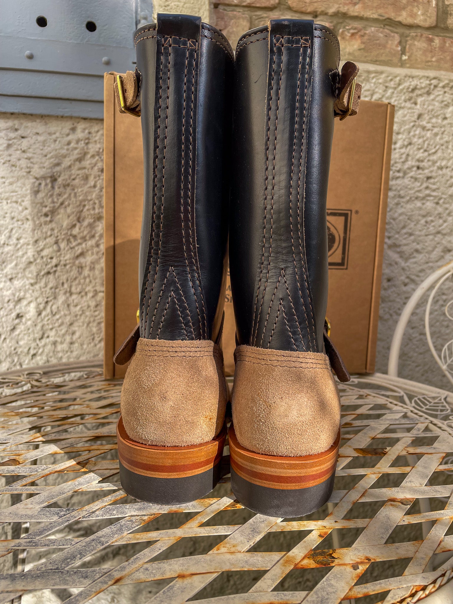 CUSTOM MISTER LOU – Wesco × the LowDown