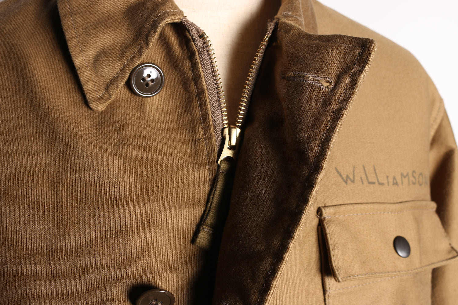 LIGHT A2 JACKET